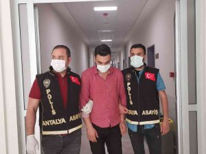 34 Ve 18 Yıl Hapis Cezası İle Aranan 2 Firari Tutuklandı