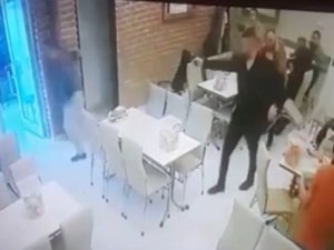 Motodrag Şampiyonu Patrona Silahlı Saldırı Anı Kamerada