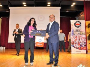 "Bir Bilenle Bilge Nesil" Projesinde Ödüller Sahiplerini Buldu