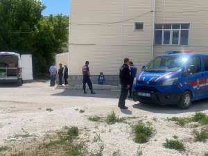 Kayıp Olarak Aranan Gencin Gömülü Cesedi Bulundu