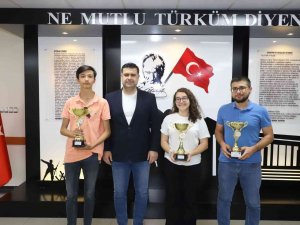Turgutlu Belediyespor’da Kupa Sevinci