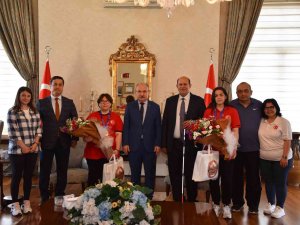 Vali Karadeniz Dünya Şampiyonu Judocuları Ağırladı