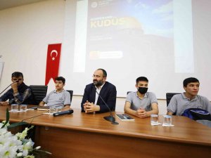 Gazeteci Yazar Kılınç Gençlere Kudüs’ü Anlattı