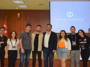 Öğrenciler “Dijital Dönüşüm” Hakkında Bilgilendirildi