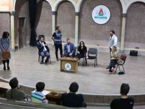 Nevşehir Belediyesi “Şehir Tiyatrosu" Perdelerini Açıyor