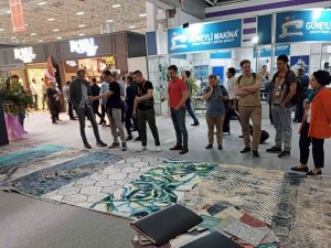Halı Tasarım Öğrencileri Domotex Halı Fuarında