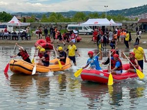 Rafting Gençler Grup Müsabakaları Ordu’da Başladı