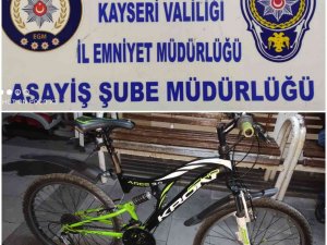 4 Hırsızlık Olayının Şüphelileri Yakalandı