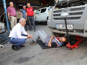 Başkan Tarhan, Sanayi Esnafının Sıkıntılarını Dinledi