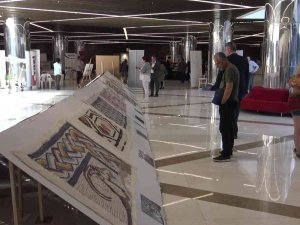 1700 Yıllık Kilisenin Motifleri Geleneksel Yöntemlerle Keçeyle İşlendi
