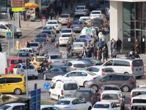 Samsun’da Trafiğe Kayıtlı Araç Sayısı 403 Bin 722 Oldu