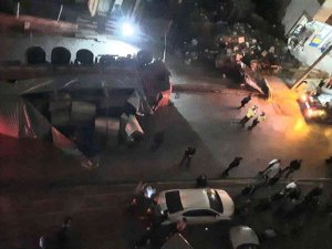 Feci Kazada Freni Boşalan Kamyonun Çarptığı Kadın Hayatını Kaybetti