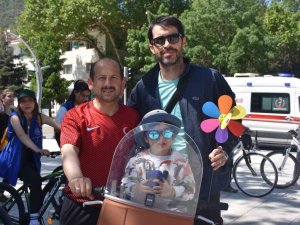 Afyonkarahisar’da Sağlık İçin Pedal Çevirdiler