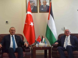 Bakan Çavuşoğlu, Filistinli Mevkidaşı El-maliki İle Görüştü