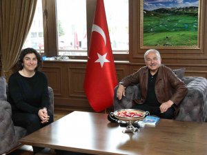 Dünyaca Ünlü Kalp Cerrahı Gürsoy’a Açık Davet