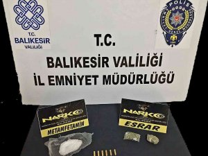 Balıkesir’de Polis Ve Jandarmadan ’Huzur’ Operasyonu