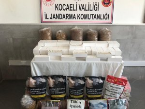 Piyasaya Sürülmeye Hazır Onlarca Kilo Kaçak Tütün Ve Binlerce Makaron Ele Geçirildi
