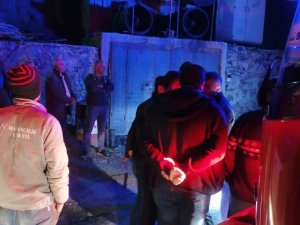 Krom Madeninde Göçük: 1 İşçi Mahsur Kaldı