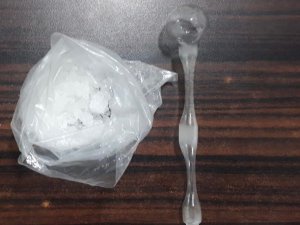 Mahalle Ve Çarşı Bekçileri Araçtan Atılan Uyuşturucuyu Böyle Buldu