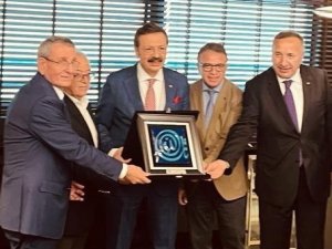 Tobb’dan Canik’e "Üreten Samsun’un Yıldızları" Ödülü