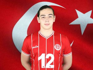 Antalyasporlu Sarp Arda Milli Takımda