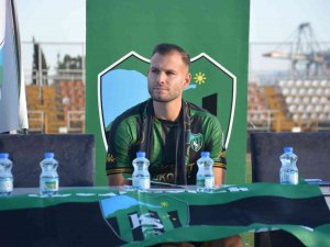 Kocaelispor’da Berkay Dabanlı İle Yollar Ayrıldı