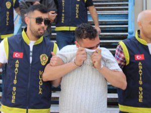 Kaparo Yöntemiyle 40 Kişiden 2 Milyon Tl Dolandıran 3 Şüpheli Yakalandı