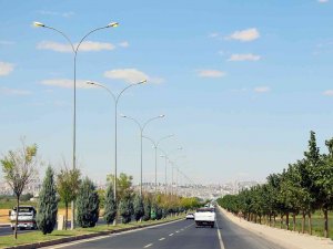 Dicle Elektrik: “Sokak Lambaları, Denetim Sebebiyle Gündüz Yanıyor”