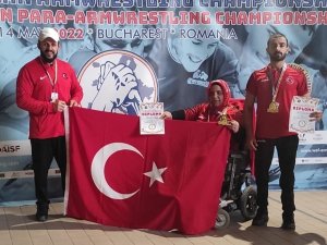 Milli Bilek Güreşçilerinden Romanya’da Resital