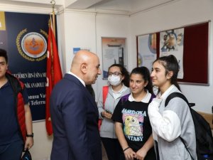 Başkan Altınok Lise Öğrencileri İle Buluştu