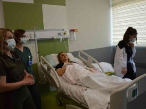 İ̇zmirli Hasta Şifayı Manisa’da Buldu