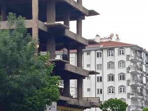 İ̇ntihara Kalkışınca Değil, Görüntülenince Rahatsız Oldu