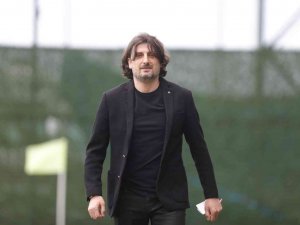 Mehmet Ak: "Çalışmaya Ve Emek Vermeye Devam"