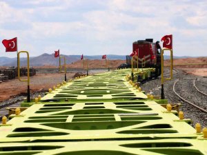 Sivas’ta Üretilen Yük Vagonları Avrupa Yolcusu