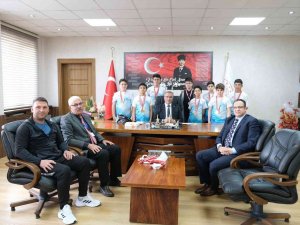 Teltik, Başarılı Tekden Öğrencilerini Kabul Etti