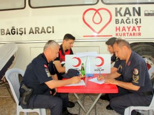 Çınarcık’ta Jandarmadan Kan Bağışı