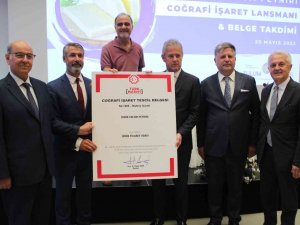 İ̇zto, İ̇zmir Tulum Peynirinin Coğrafi İşaret Tescil Belgesini Aldı