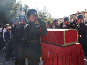 Pençe-kilit Operasyonu Şehidi Onur Doğan Son Yolculuğuna Uğurlandı