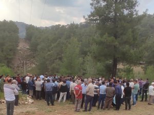 Maden Ocağındaki Göçükte Hayatını Kaybeden İşçi Toprağa Verildi