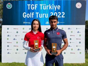2022 Tgf Türkiye Golf Turu Şampiyonları İ̇brahim Tarık Aslan Ve İ̇rem Demir