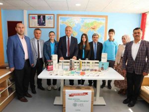 Suluova Belediyesi’nden ‘Suluova Okuyor’a 6 Bin Kitap Desteği