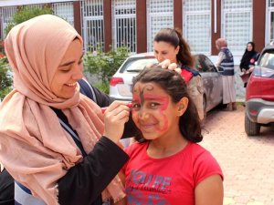 Gönüllü Gençlerden İçleri Isıtan Etkinlik