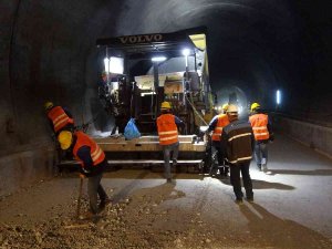 Tamamlandığında Dünyanın İkinci, Avrupa’nın Ve Türkiye’nin En Uzun Çift Tüplü Karayolu Tüneli Olacak