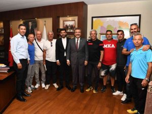 Çukurova Belediyesi, Tenis Eğitimlerine Başlıyor