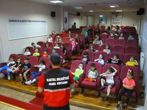 Kartal’da Çocuk Gelişim Merkezi’ndeki Öğrencilere Yangın Eğitimi Verildi