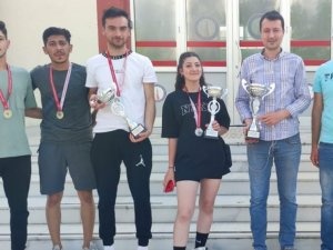 Hisarcık Myo’da Voleybol Ve Masa Tenisi Turnuvaları
