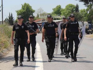 Polis Ekipleri Tem’de Taraftar Nöbetinde