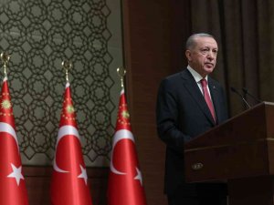 Cumhurbaşkanı Erdoğan: "Kamu Görevlilerimize Demokratik Hukuk Sınırları Dışında Söz Söyleyen Herkes Bu Devletin De Bu Milletin De Düşmanıdır"
