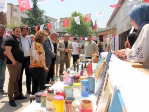 Çınarcık’ta Geri Dönüşüm Sergisi Açıldı