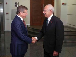 Chp Lideri Kılıçdaroğlu, Gelecek Partisi Genel Başkanı Davutoğlu’nu Ağırladı